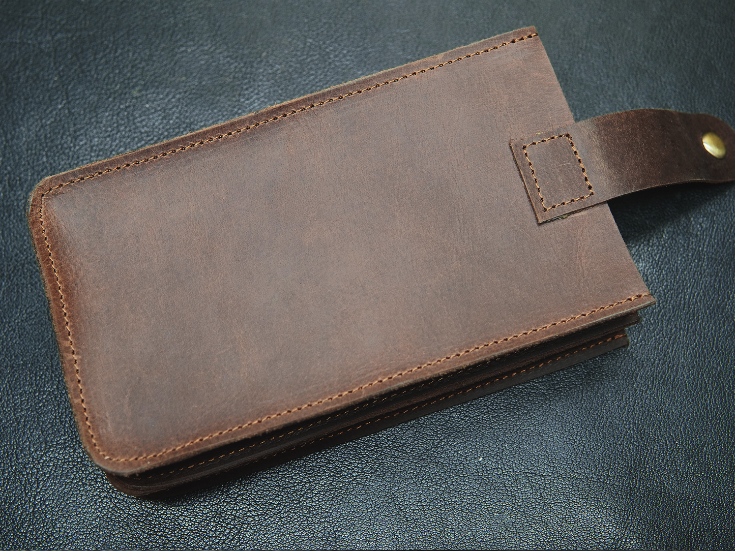 Premium Leather Mobile Pouch