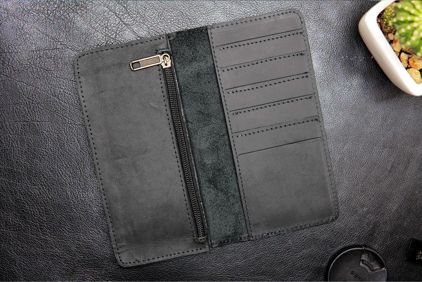 Nomad Zip