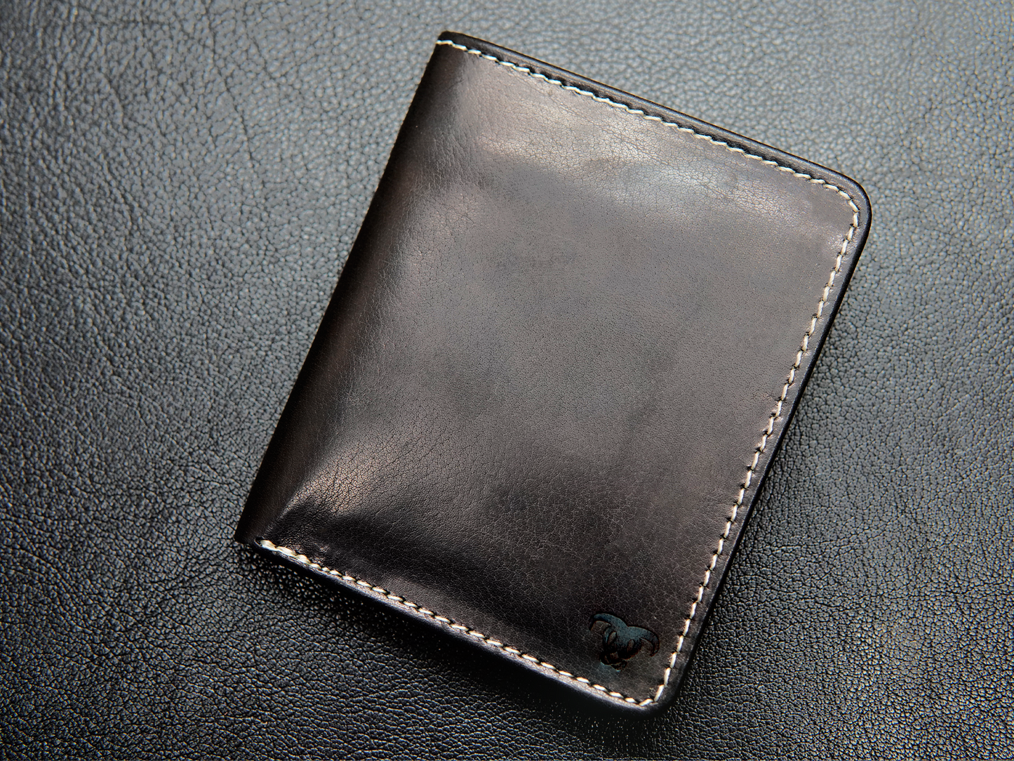 NoirStitch