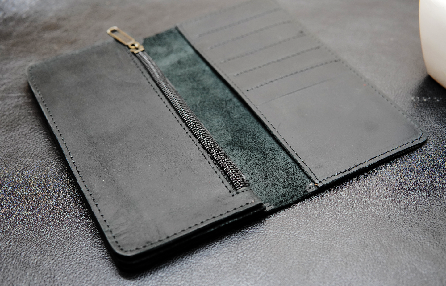Nomad Zip