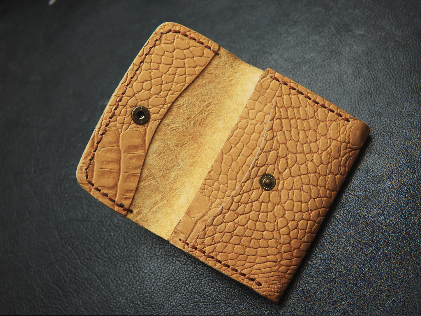 Crocodile texture handmade leather wallet showing card slot, and cash compartment