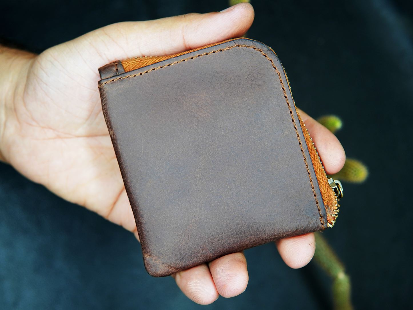 browm leather wallet for men and women