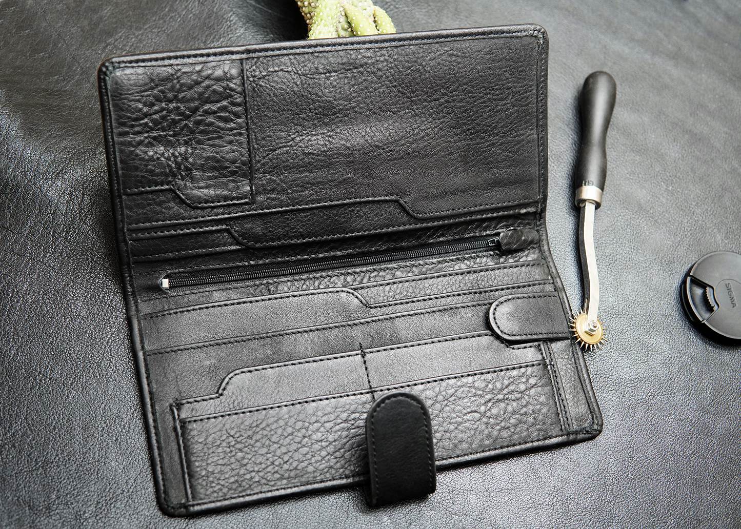 Sleek and sophisticated black leather wallet with premium craftsmanship.