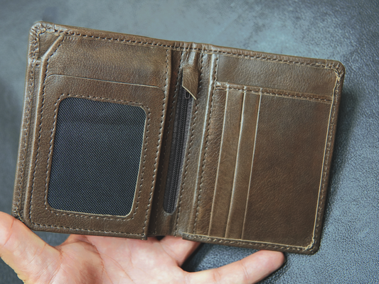 Brown bifold leather wallet for men