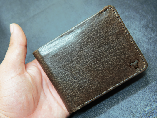 BOVIDAS FoldClassic brown leather wallet with slim fold design"