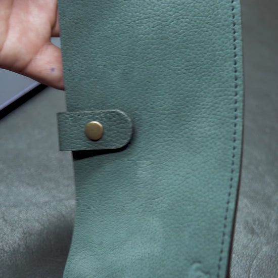 Watch Verde Pocket in Action
