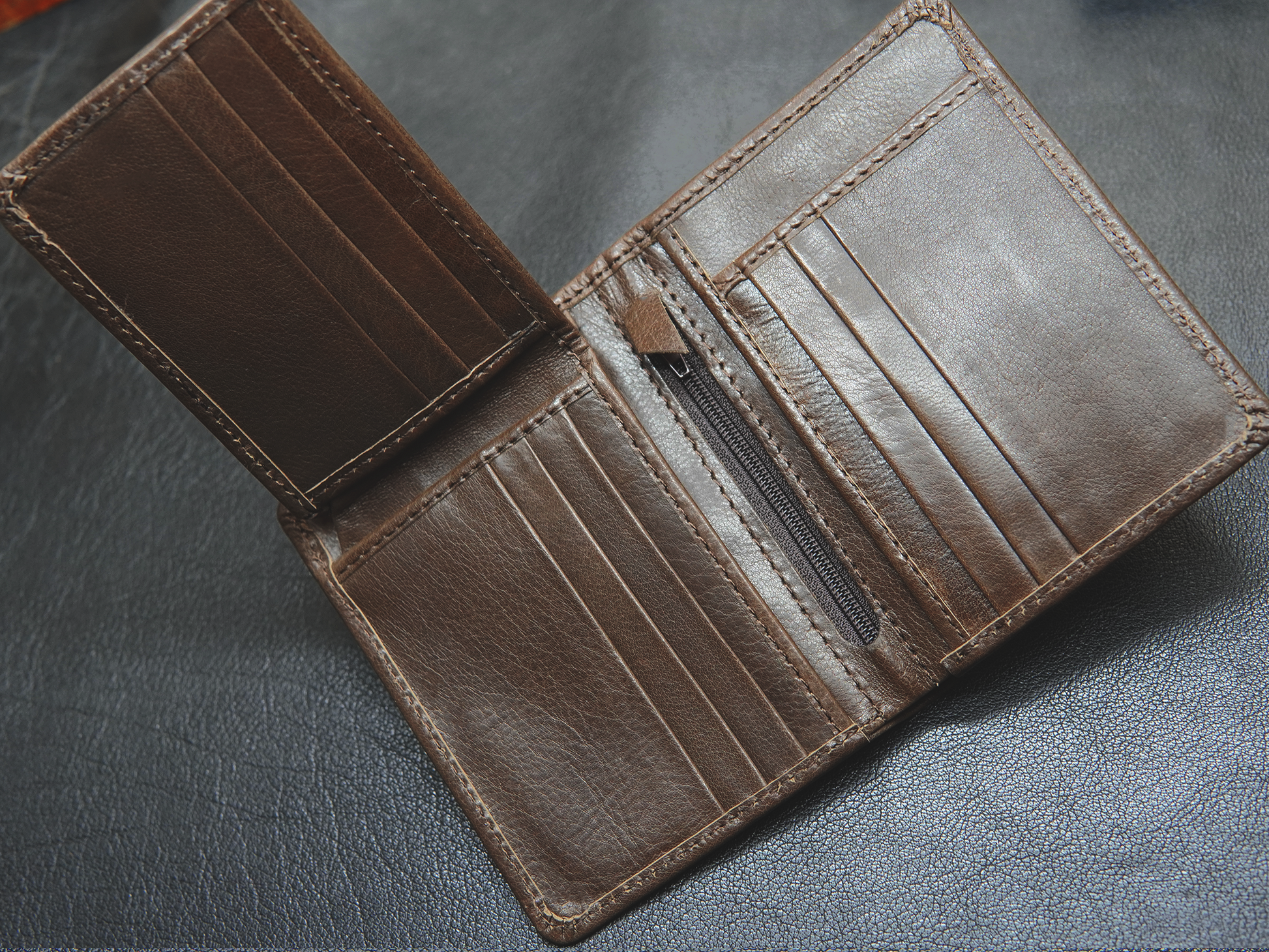 Brown leather wallet or men with 8 card slots